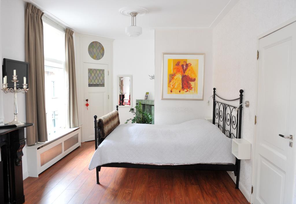 B&B Bed En Beschuit 레이든 객실 사진